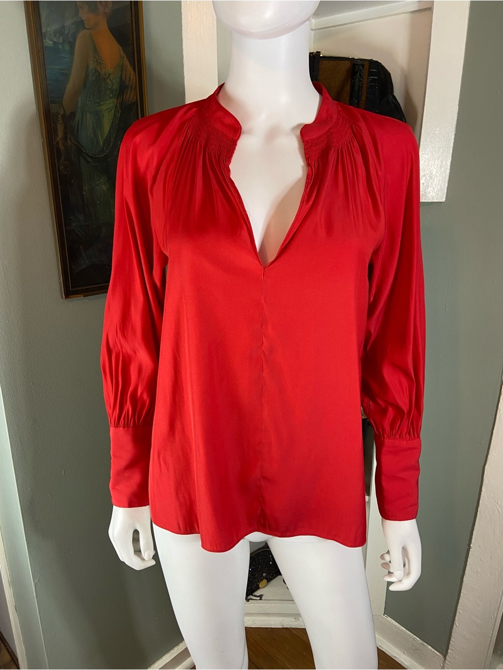 Chelsea28 Red V-Neck Long-Sleeve Blouse Top Shirt Shirred Gathered Small [TE]